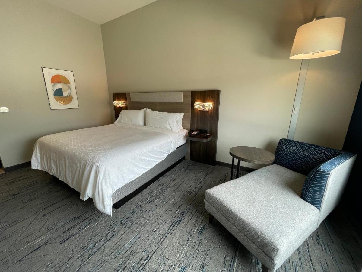 Holiday Inn Express & Suites - Ft. Smith - Airport By Ihg Форт-Смит Экстерьер фото