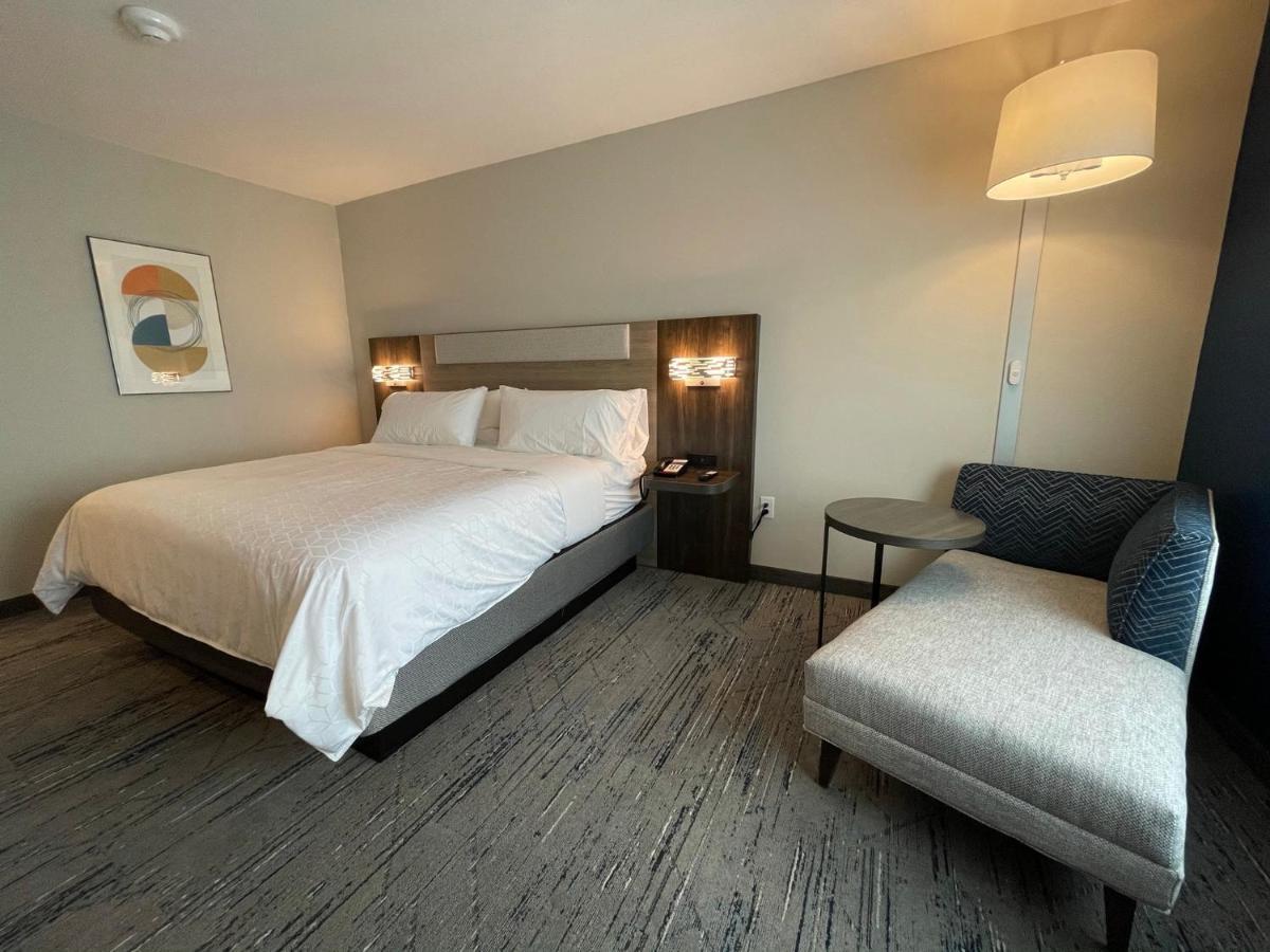 Holiday Inn Express & Suites - Ft. Smith - Airport By Ihg Форт-Смит Экстерьер фото